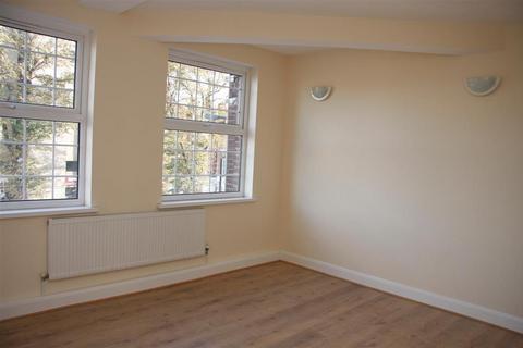 1 bedroom apartment to rent, Rushey Green, London, SE6