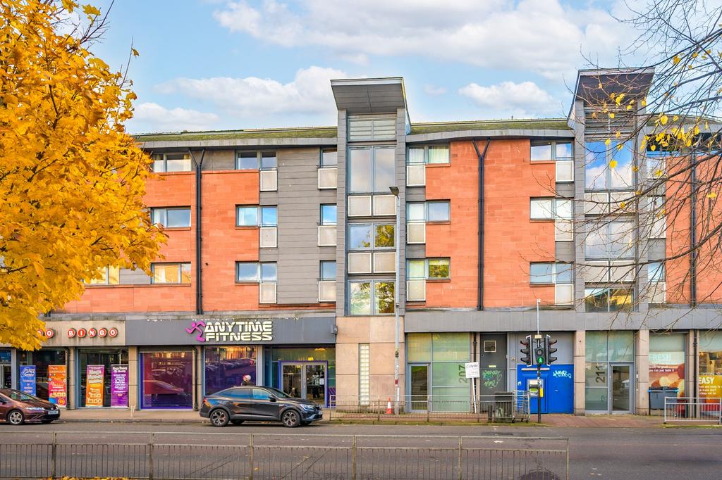Dumbarton Road, Flat 1/2, Partick, Glasgow, G11 6AA 2 bed flat for sale