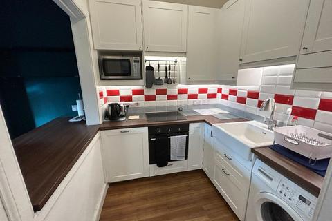 2 bedroom flat to rent, Tay Street, Polwarth, Edinburgh, EH11