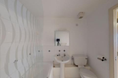 undefined, Flat 17 Royal Victoria Court