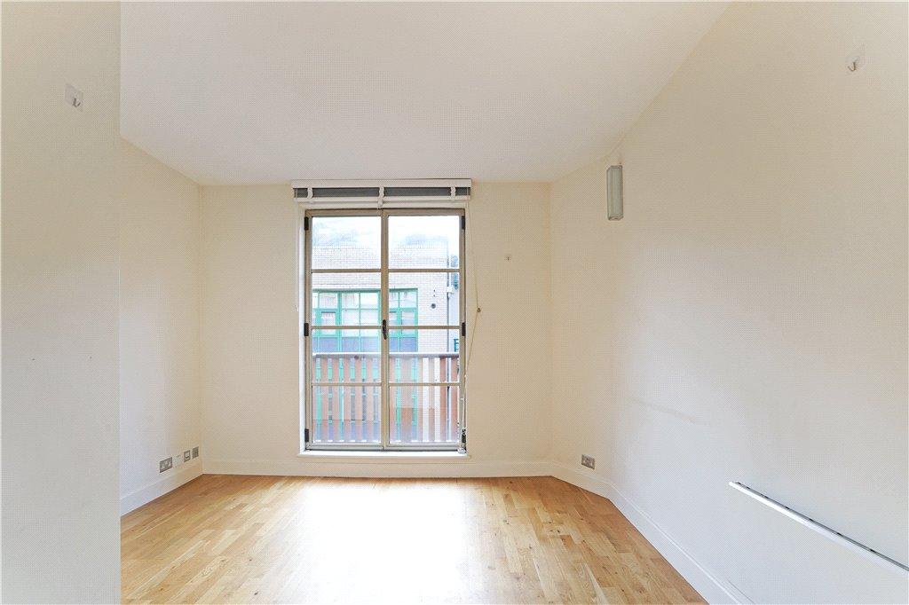 Queen Elizabeth Street, London, SE1 1 bed flat for sale £375,000