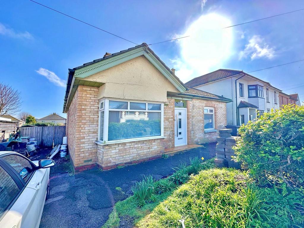 Irving Road, Southbourne... 2 bed bungalow for sale £440,000