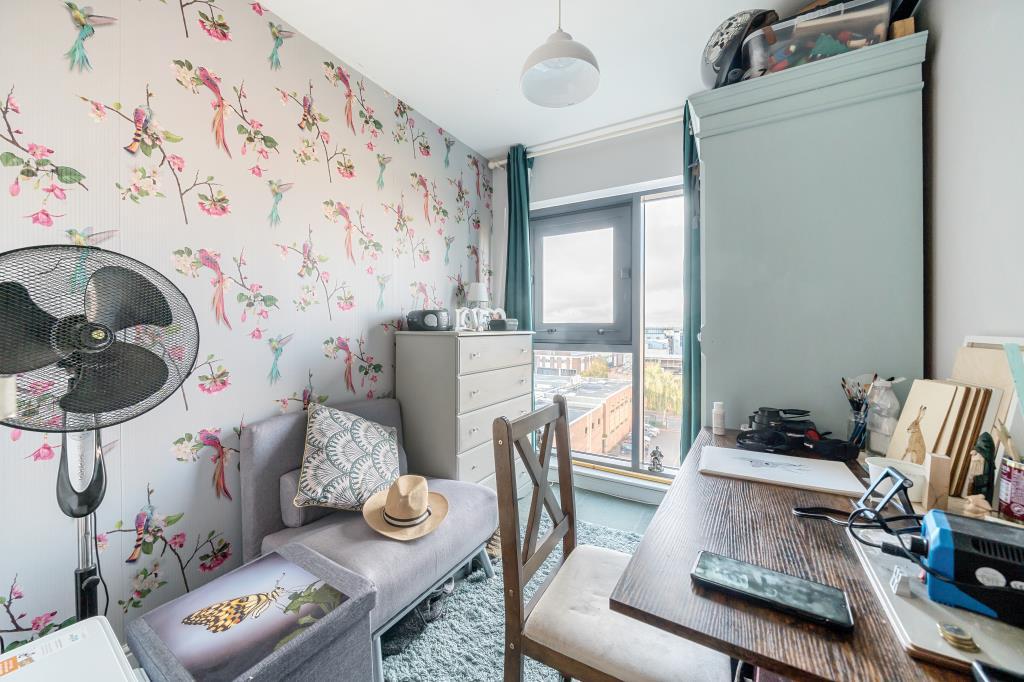 Bedroom/Study
