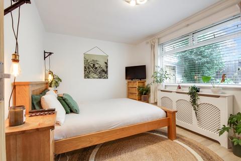 2 bedroom bungalow for sale, Manor Close, Barnstaple EX31