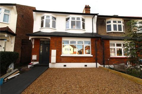 3 bedroom semi-detached house to rent, Petworth Road, London, N12