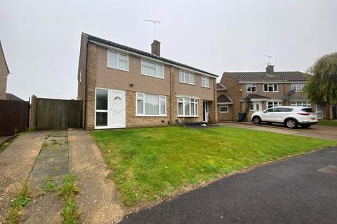 3 bedroom semi-detached house to rent - Edgewood Drive, Luton, Bedfordshire, LU2 8ER