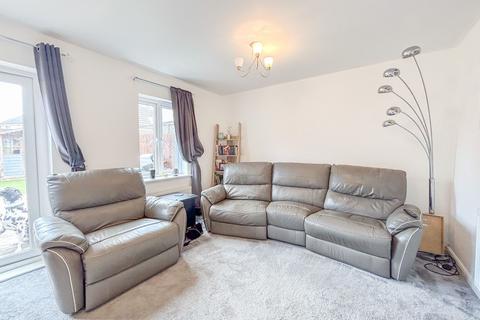 4 bedroom terraced house for sale, Beading Close, Newport, NP19