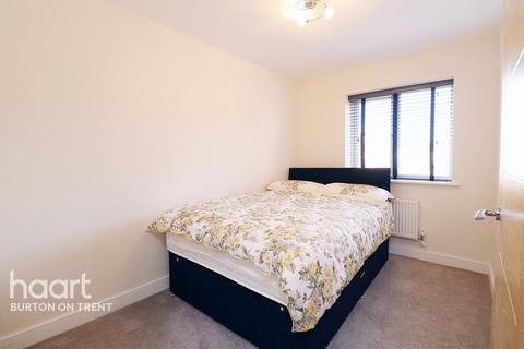 3 bedroom semi-detached house for sale - Brockmoor Close, Burton On Trent