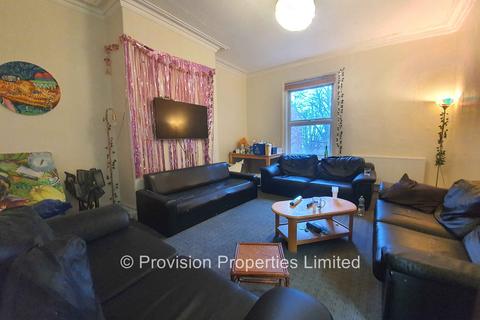 6 bedroom terraced house to rent, Cardigan Road, Headingley LS6
