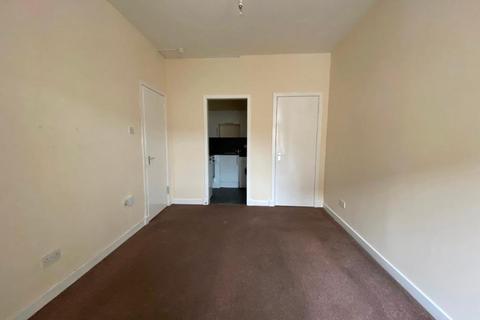 1 bedroom flat to rent, Calder Street, Glasgow, G42