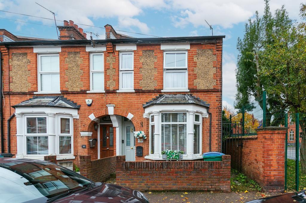 Parkgate Road, Watford... 4 bed end of terrace house for sale £525,000