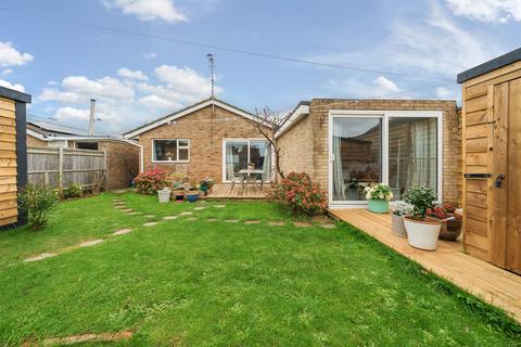 3 bedroom bungalow for sale, Keymer Avenue, Peacehaven, East Sussex, BN10