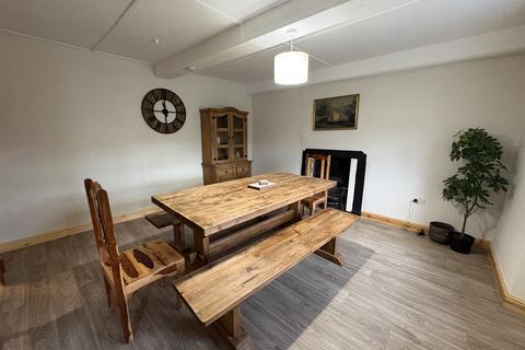 undefined, Thoralby DL8