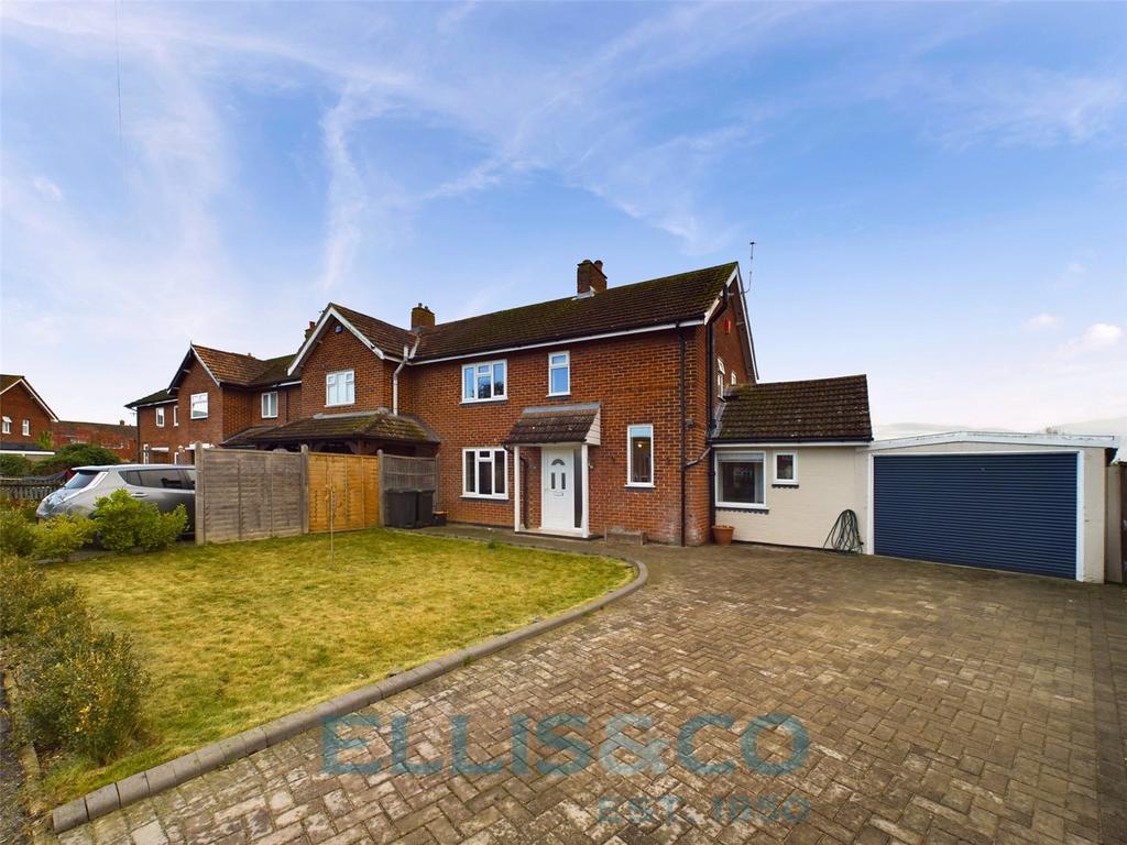 Westwood Road, East Peckham, Tonbridge, TN12 3 bed end of terrace house