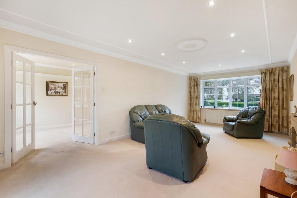 Denton Road, Ilkley, West Yorkshire... 3 bed detached house £825,000