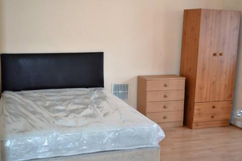 4 bedroom house share to rent, Duncan Road