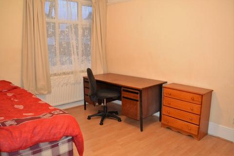 4 bedroom house share to rent, Duncan Road