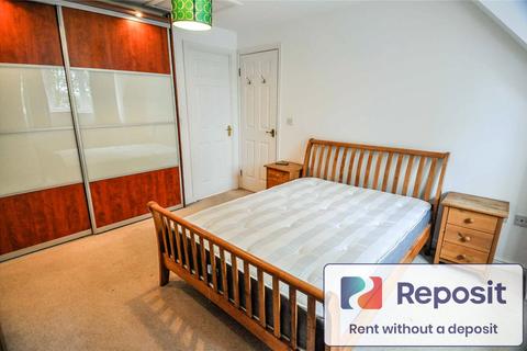 3 bedroom terraced house to rent, Yew Tree Road, Manchester, Greater Manchester, M14