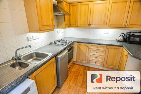 3 bedroom terraced house to rent, Yew Tree Road, Manchester, Greater Manchester, M14