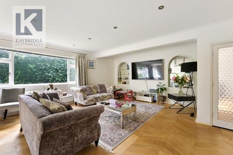 2 Birchfield Grove, Epsom, KT17 3ES