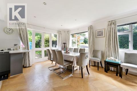 2 Birchfield Grove, Epsom, KT17 3ES