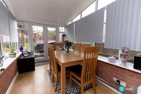2 Manor Crescent, Brinsworth, Rotherham, S60 5HG