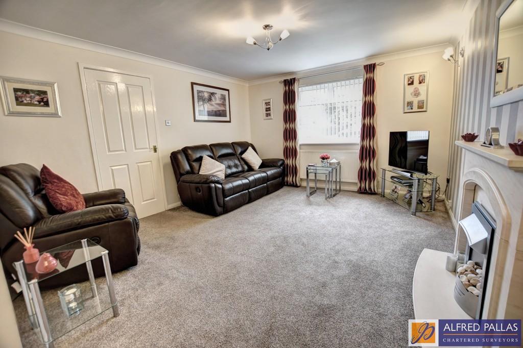Nevis Grove, West Boldon 3 bed terraced house for sale £155,000