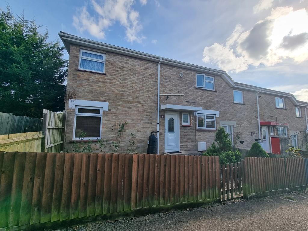 Dalham Place, Haverhill 3 bed end of terrace house £245,000