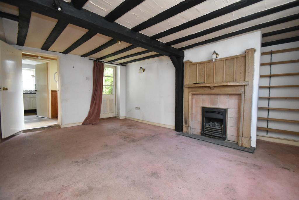 Cross Street, Sudbury 3 bed terraced house £120,000