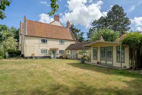 6 bedroom farm house for sale - Church Road , Ringsfield, Beccles