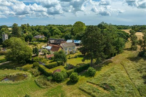 6 bedroom farm house for sale - Church Road , Ringsfield, Beccles