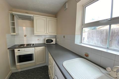 2 bedroom ground floor flat to rent, Bowden Lane, Mill Court