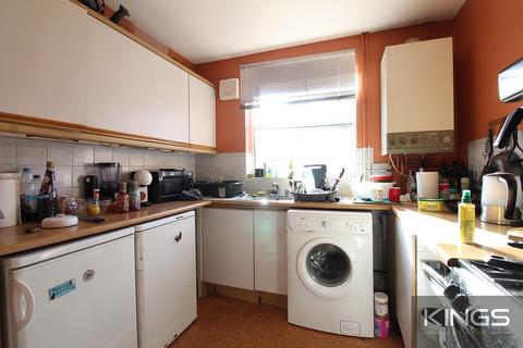 3 bedroom terraced house to rent, Cromwell Road