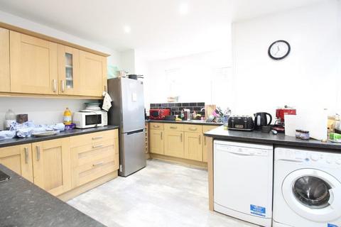 undefined, Newcombe Road, Polygon