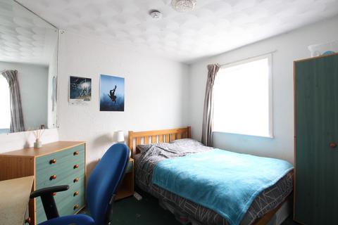 5 bedroom semi-detached house to rent, Mayfield Road