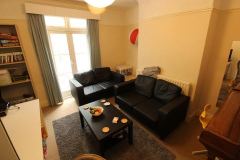 4 bedroom end of terrace house to rent, Sirdar Road , Southampton