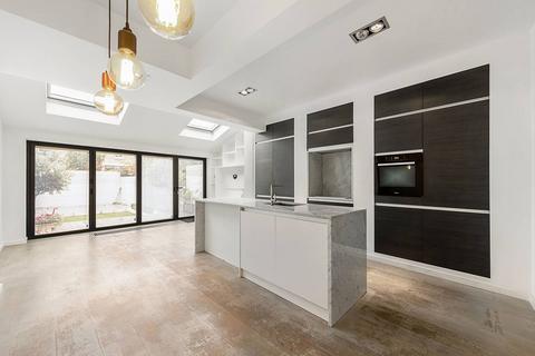 4 bedroom semi-detached house to rent - Trentham Sreeet, Southfields, London, SW18