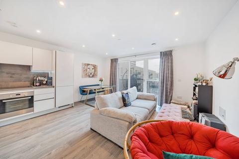 1 bedroom flat for sale, Moorhen Drive, Hendon, London, NW9