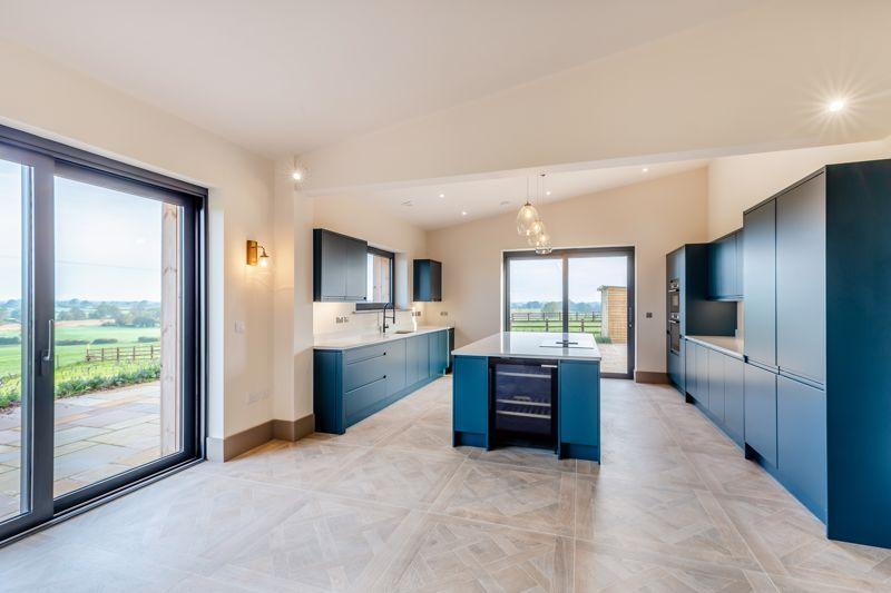 Kitchen 3