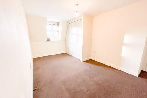 35 Grange Drive, Streetly, Sutton Coldfield, B74 3DT
