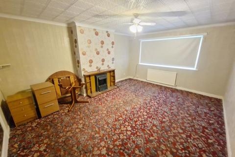 42 Blenheim Drive, Bedlington, NE22 5YR