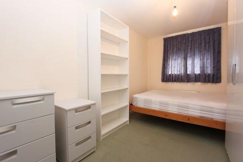 3 bedroom apartment to rent, Victoria Road, Exeter