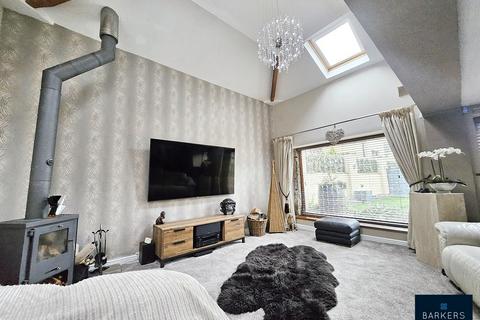 4 bedroom detached house for sale, Littlecroft Cottage, Oxford Road, Gomersal