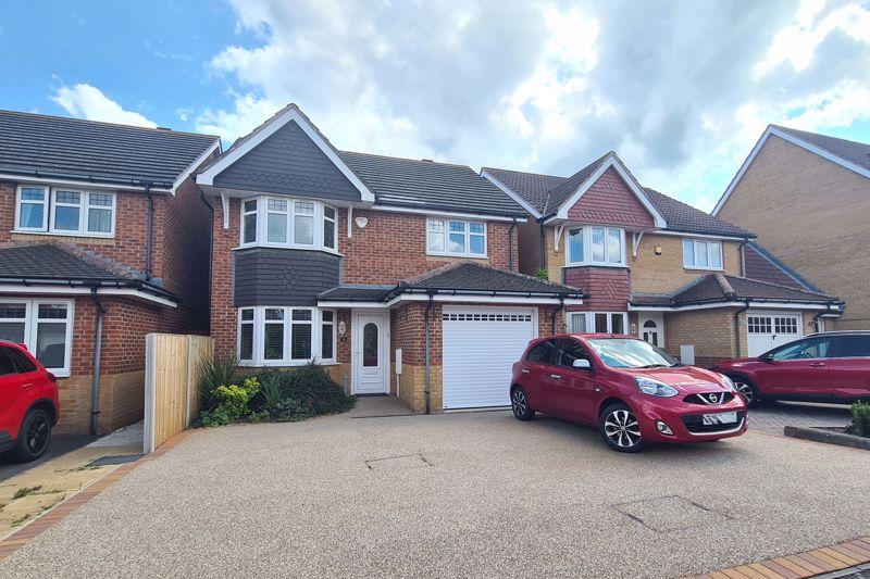 Beaufort Close, LeeOnTheSolent, PO13 3 bed detached house for sale