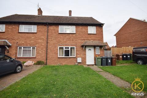 5 bedroom semi-detached house to rent, Cabell Road, Guildford