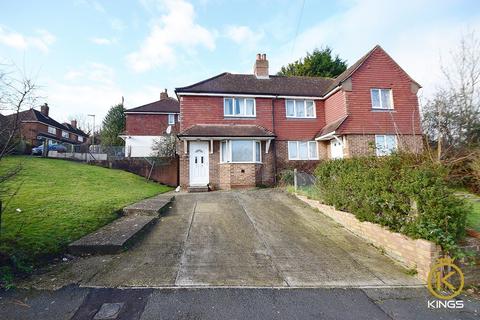 4 bedroom semi-detached house to rent, Hillspur Road, Guildford