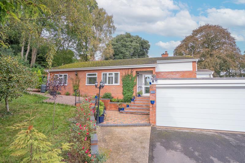 Oakwell, Oaklands, Malvern, Worcestershire, WR14 4JE 4 bed detached