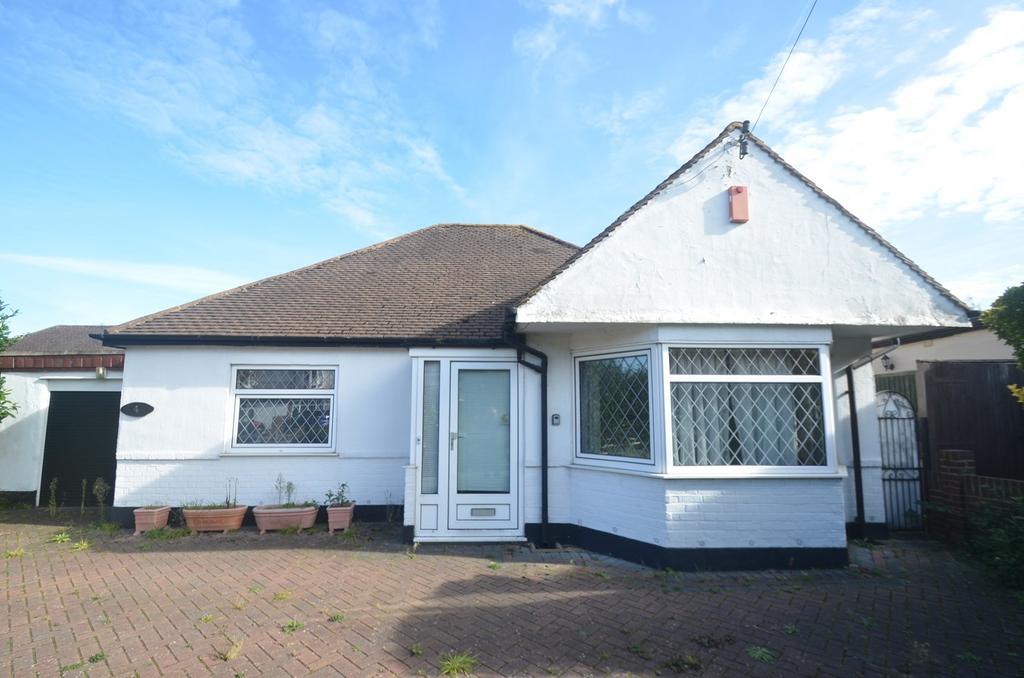 The Glade, Shirley, Croydon, CR0 2 bed detached bungalow for sale £