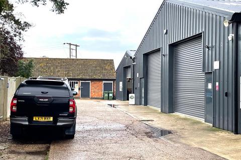 Storage to rent, Unit 2, Green Farm, Theale Road, Burghfield, West Berkshire