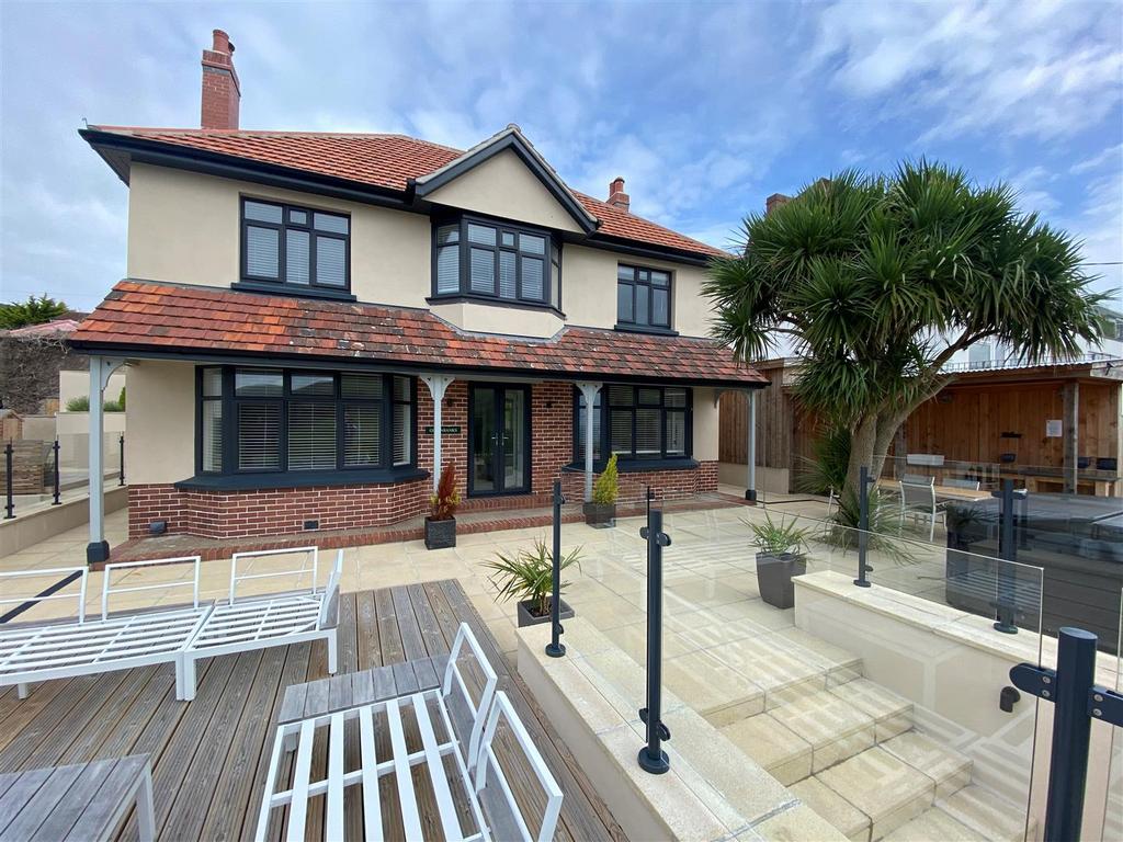 Beach Road, EX34 4 bed detached house for sale £1,400,000